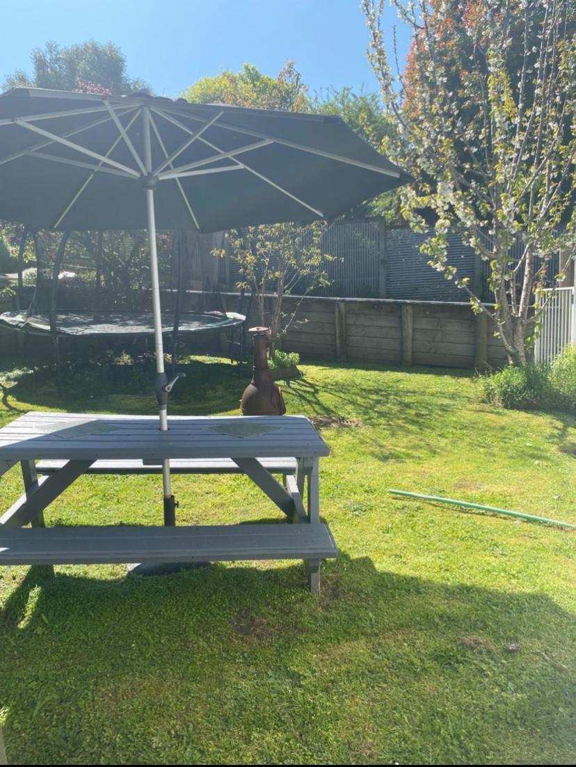 Raumati Guest House Paraparaumu Zewnętrze zdjęcie